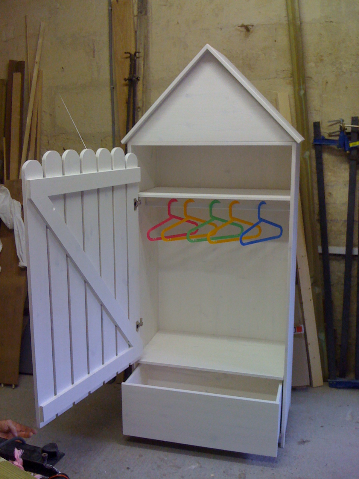 Armoire cabane champêtre